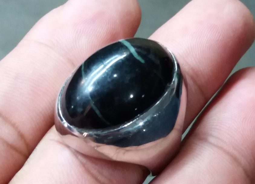 Cara Mengetes Batu Black Jade Asli atau Palsu